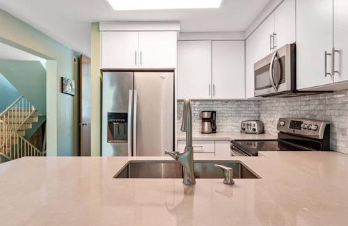 Puntas Condo | Landing View 203 with private rooftop terrace