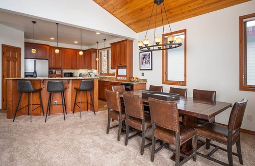 Steamboat Springs Cabin | Landings Lodge | Air Conditioning | Pet Friendly Mountain Home
