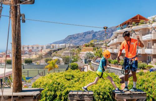 Puerto de Santiago Hotel | Landmar Costa los Gigantes Family Resort