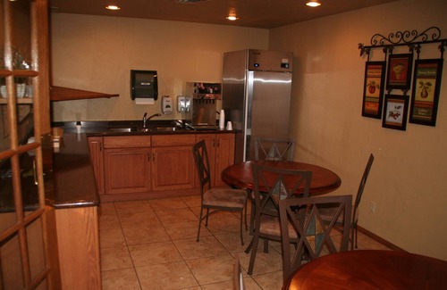 Egg Harbor Condo | Landmark 2-BR King Beds, 2-Bath, WINTER special-2 nights get the 3rd night free