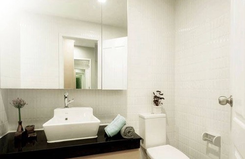 Bang Sao Thong Hotel | Landmark Residence
