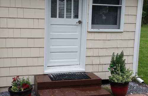 Sherwood Cottage | Landon Cottage is in the waterfront village of Sherwood on Eastern Shore of MD