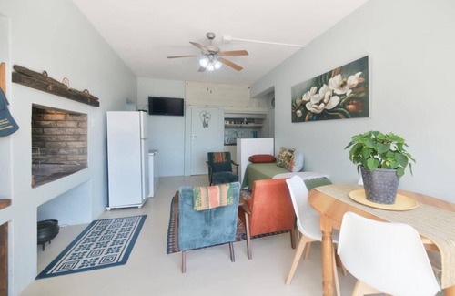 Struisbaai Cottage | Lands Edge Eco Friendly Cottages