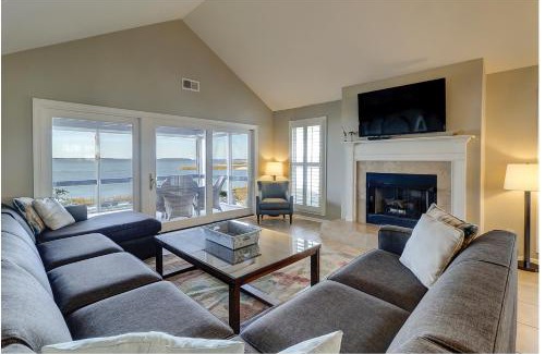 South Beach House | Lands End 52
