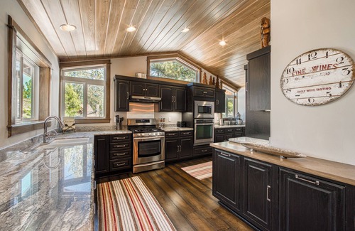Meeks Bay House | Lands End at Meeks Bay by Tahoe Getaways - Pet Friendly Monthly Lease