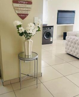 Windhoek Apartment | Landscape Court