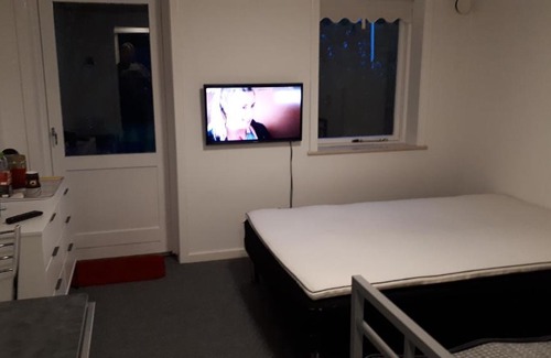 ster Assels House | Landsted med aktivitethal