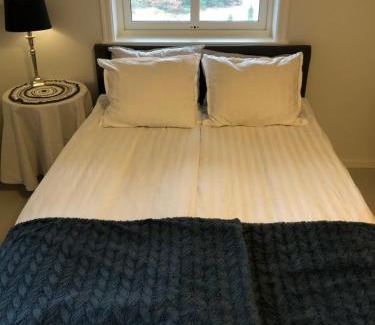 Harryda Apartment | Landvetter Airport B&B and Parking