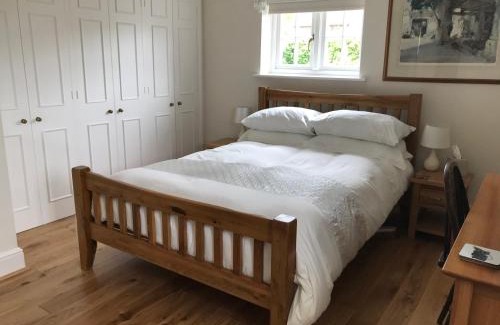 Alresford House | Lane End Cottage