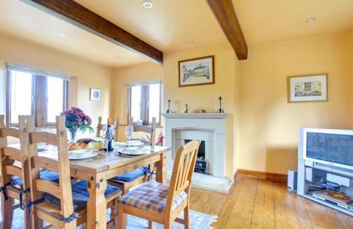 Threshfield House | Lane House