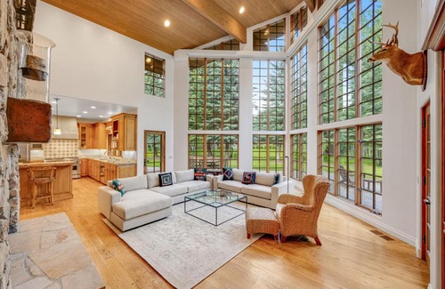 Sun Valley House | Lane Ranch Chateau