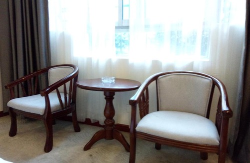 Shaoyang Hotel | Lang Quan Holiday Hotel