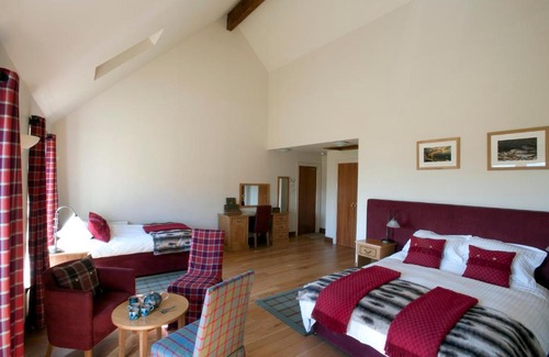 North Uist Hotel | Langass Lodge