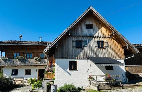 Bernbeuren Apartment | Langegger Alm - Almhütte