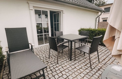 Groemitz House | Langhaus Rechts mit Eigener Terrasse auf dem Gelände vom Henriettenhof