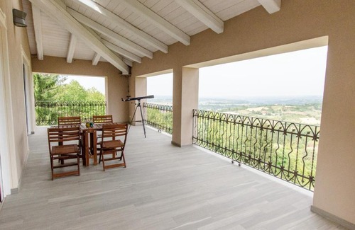 Piazza Apartment | Langhe Apartment - Mondovì