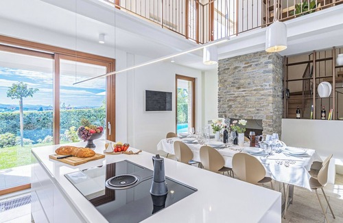 Neive Villa | Langhe Dream House - Four Bedroom Villa, Sleeps 8