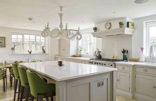 Turville Villa | Langley Park - Seven Bedroom Villa, Sleeps 13