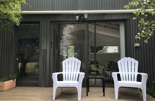 Port Campbell Apartment | Langleys Port Campbell Hobby Farm (free Wifi and Breakfast)