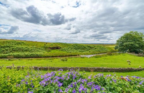 Appleby-in-Westmorland House | Langton Beck - Views of Appleby Golf Course