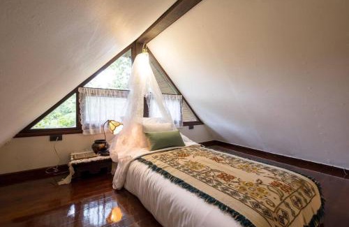 Mae Rim Villa | Lanna Charm 5BR Villa in Maerim