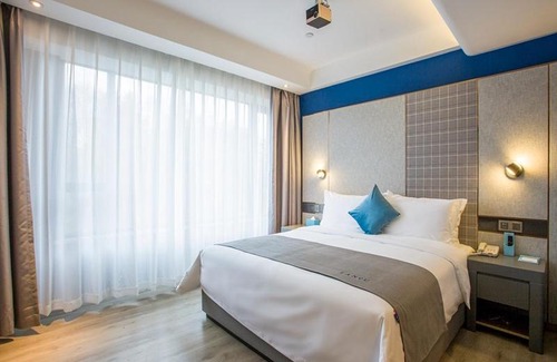 Jingkou District Hotel | Lano Hotel Zhenjiang RT-Mart