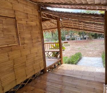 Nong Chaeng Cabin | Lanta Giant Lodge