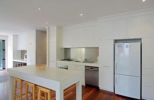 Byron Bay House | Lantana Beach House - 77 Butler Street