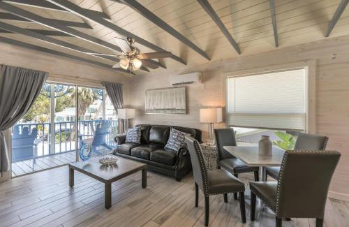 Captiva House | Lantana Suite