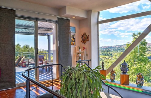 Padua Villa | Lanuvium 10, Emma Villas