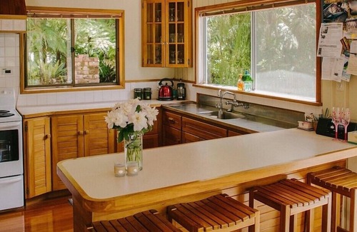 Penzance Bay Cottage | Lanza Retreat - Penzance Bay, Tennyson Inlet Home