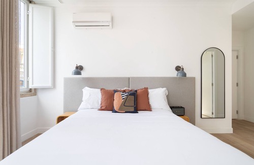 Santos Bed & Breakfast | Lapa Diplomatic Suite 1.3 by Feel Lisboa