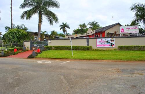 Tzaneen House | Lapologa Bed & Breakfast