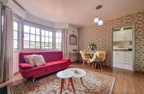 Quinta da Serra Apartment | Lar da Malú