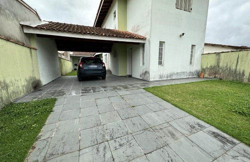 Massaguacu House | Lar e Mar - Sobrado na praia com gramado - Massaguaçu