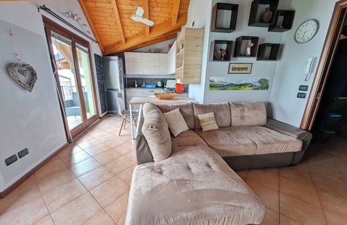 Zorzino Apartment | Lara's house with lake view