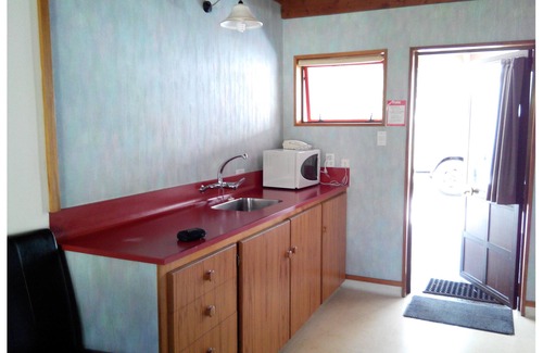 Hanmer Springs Apartment | Larchwood Motel