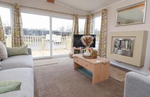 Wesham House | Larenzo