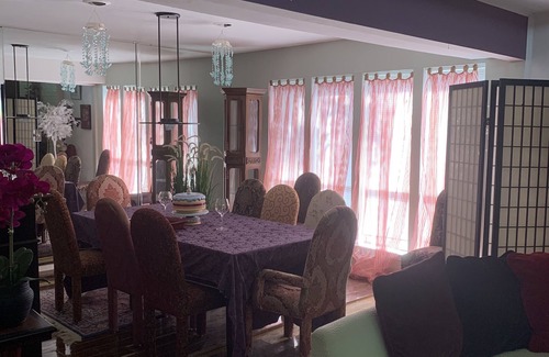 Southwest Carrollton House | Large 1-bedroom 2 Queen beds, private bathroom sleeps 1 to 4 with WiFi