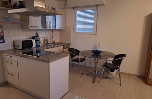 Matthaus Apartment | Large 1-room apartment-Mark