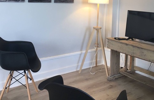 Vernaison House | Large 150m2 apartment at Château des Roches 15 minutes from Lyon