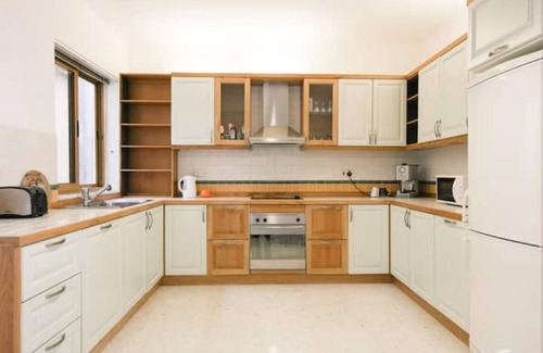 Sliema Apartment | Large (180sq.m) apartment near the sea(5 min walking) , sea view