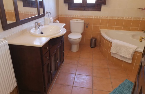Orihuela House | Large 3 bed villa with private pool, with mountain view in rural location