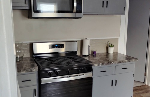 Bay City House | Large 3-bedroom house in charming Bay City with WiFi, AC. Enjoyable getaway