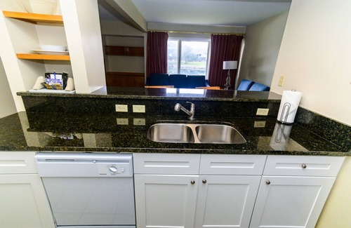 Fairfield Harbour House | Large 3 bedroom townhome with cable and internet