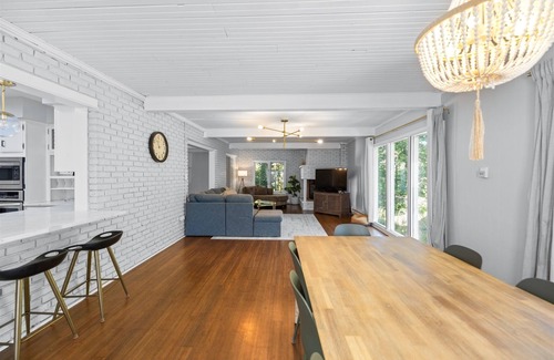 Bridgman House | Large 3 Story Home W Hot Tub & Stunning Private Pool