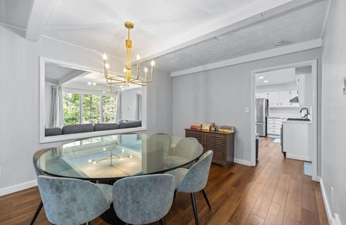 Bridgman House | Large 3 Story Home W Hot Tub & Stunning Private Pool