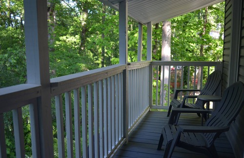 Cumming House | Large 4 Bedroom House on the Lake with Game Room and Private Dock.