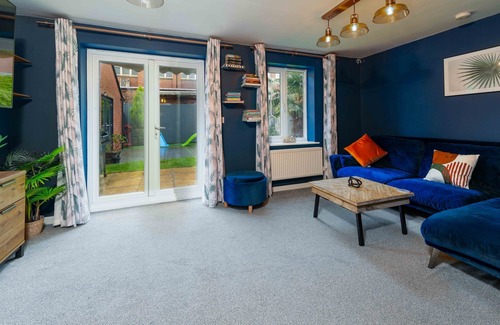 Openshaw House | Large 4 bedroom townhouse
