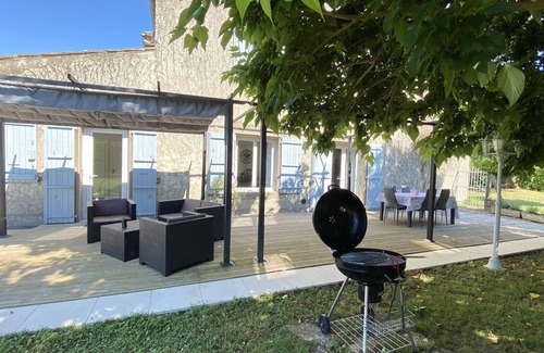 Coutens House | Large 4-star holiday home with swimming pool, onsite bike hire close to Mirepoix